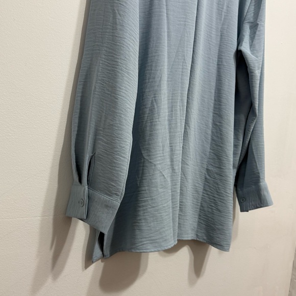 Hilary Radley Blue Utility Button Front Blouse Long Sleeve L - Picture 8 of 9